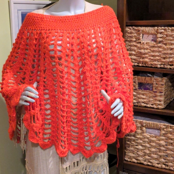 handmade Sweaters - NEW 😍 HANDMADE "THE FRANCESCA" PONCHO